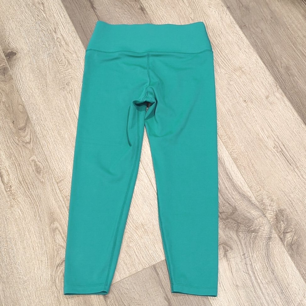 Like New! Carbon38 Cropped High Rise Leggings